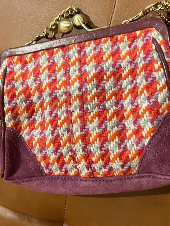 COACH Vintage Houndstooth Tweed & Suede Mini Kisslock Bag - Picture 7 of 11